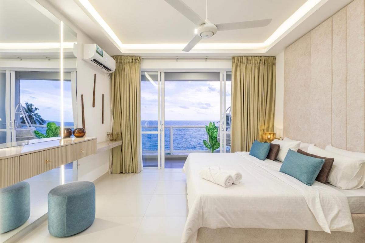 Luxury Beachfront - Sheki Sands *