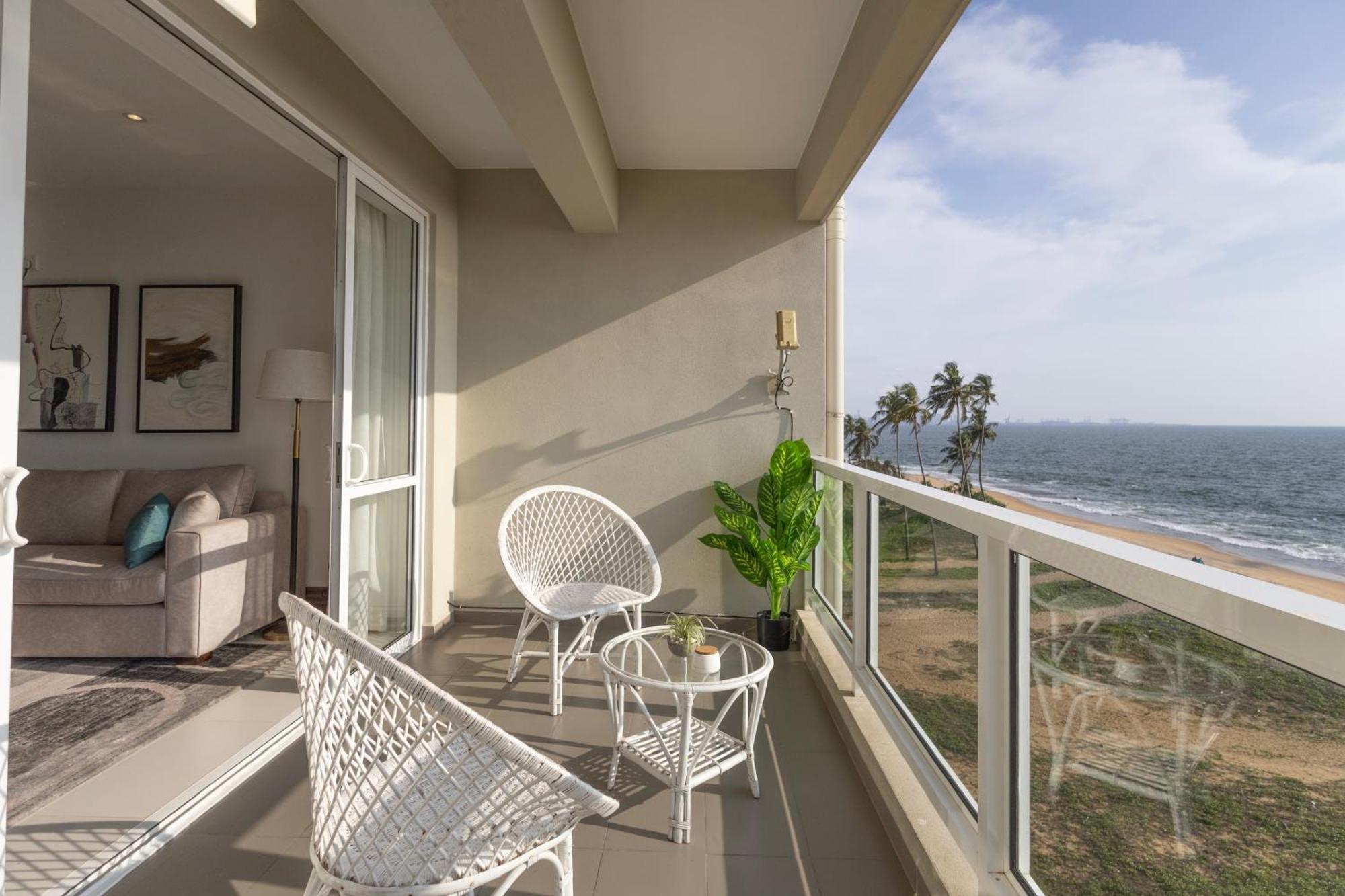 Apartment Luxury Beachfront - Sheki Sands *